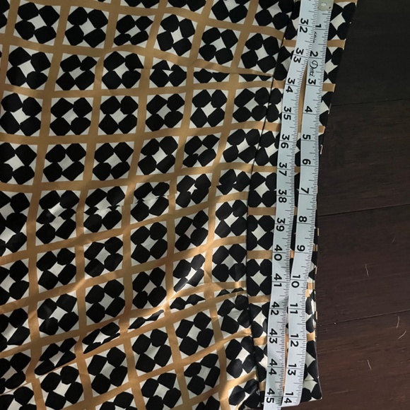 Zara Patterned Satin Pants - Picture 6 of 9